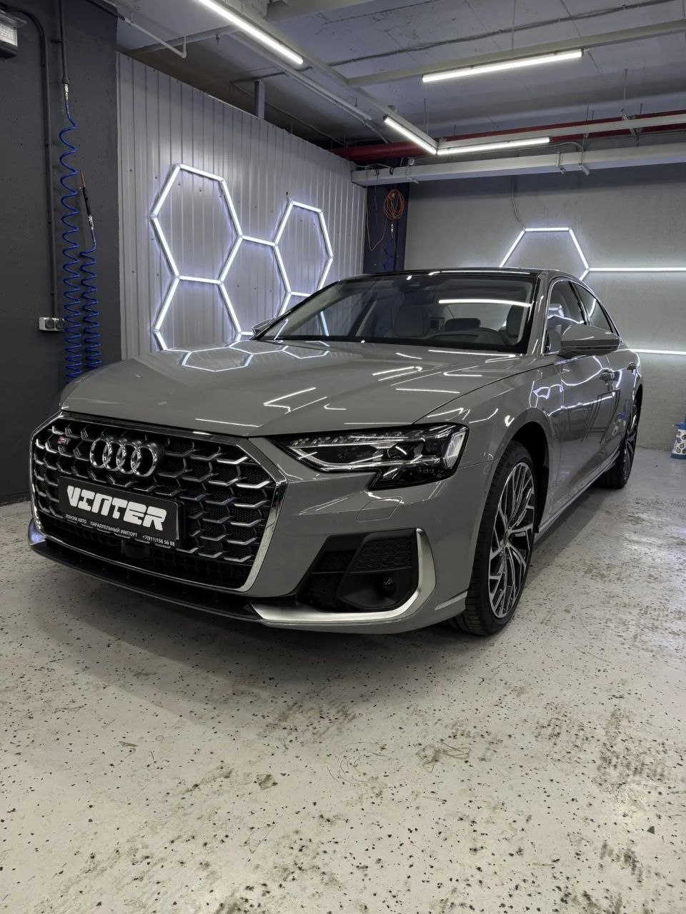 Audi S8